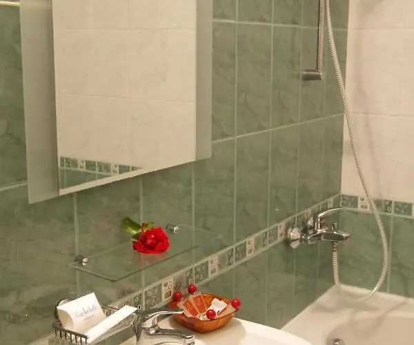 Joya Park * غولدن ساندز