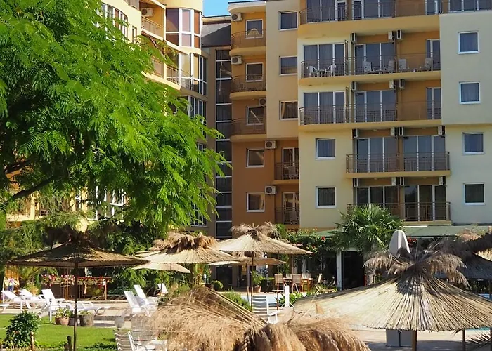 Joya Park Apartment *